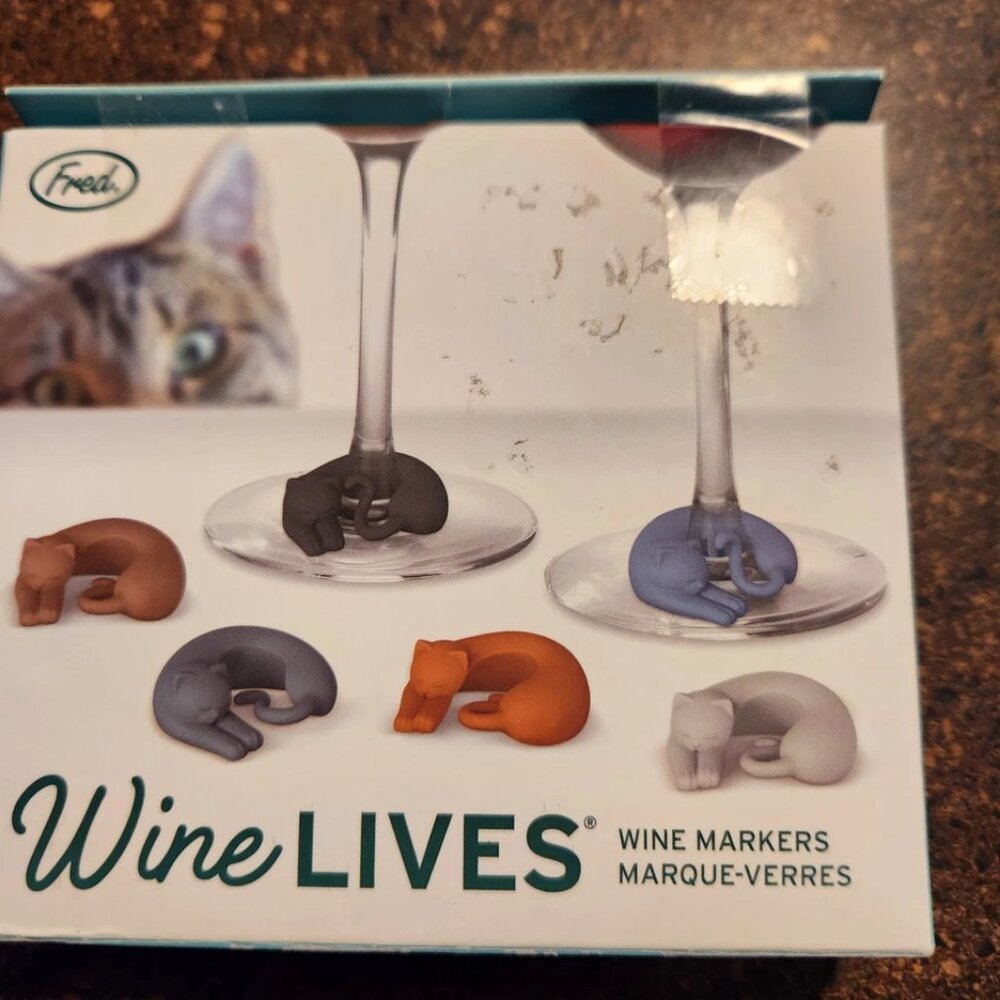 Fred Wine Lives wine markers for glasses New C3